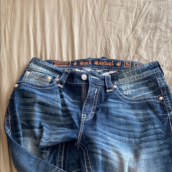 Rock Revival Jeans - Picture 2 of 2